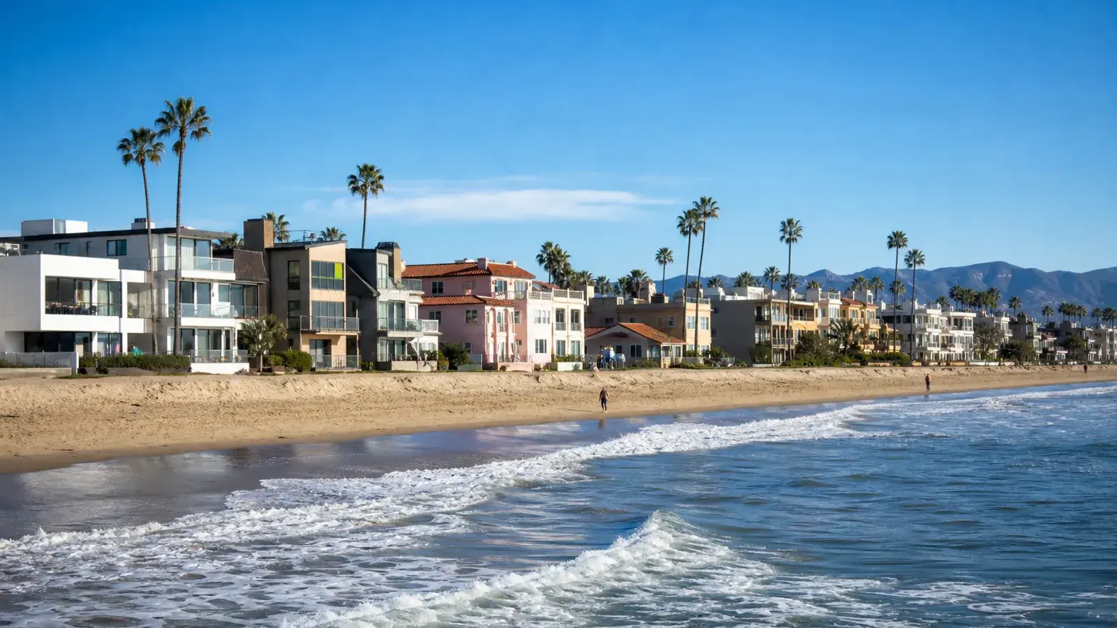 Santa Monica beachside exteriors midday — breast augmentation lifestyle Santa Monica beachside exteriors midday — breast augmentation lifestyle | SurgiSculpt®