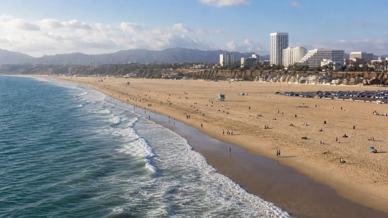Santa Monica beach coastal vista — BBL lifestyle context Santa Monica beach coastal vista — BBL lifestyle context | SurgiSculpt®
